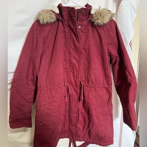 Winter coat by GAP 
women medium 
padded with waist string and a hoodie maroon